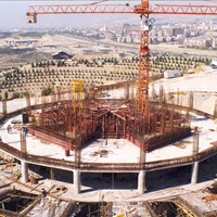 برج الميلاد المتعدد الاغراض